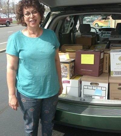 Delaware based literacy organization Success Won't Wait donates over 1,000 books to the Friends of the Wilmington Library.